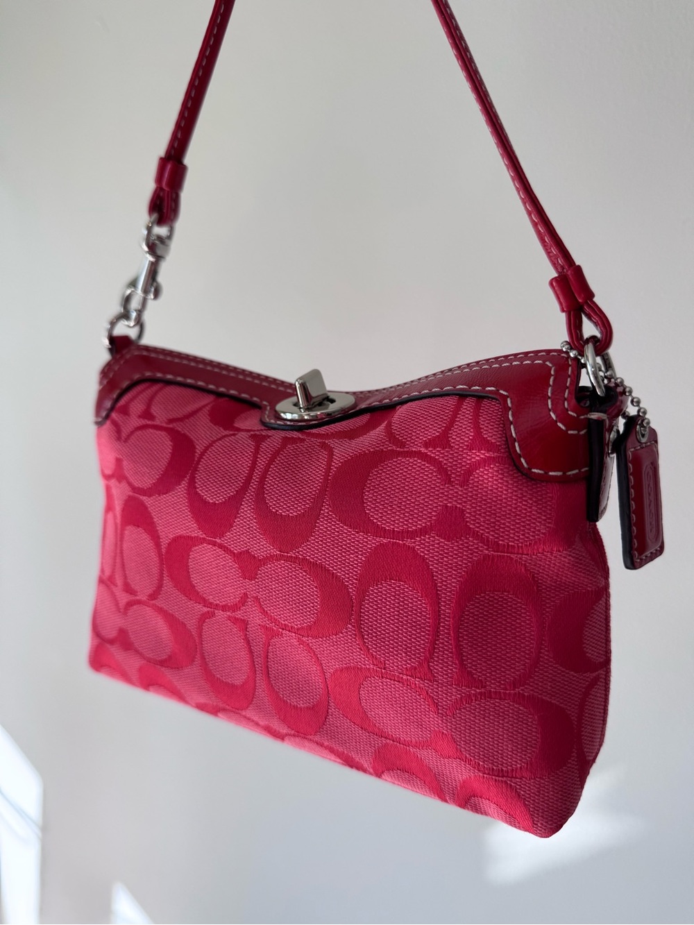 Y2K Coach Turnlock Bag